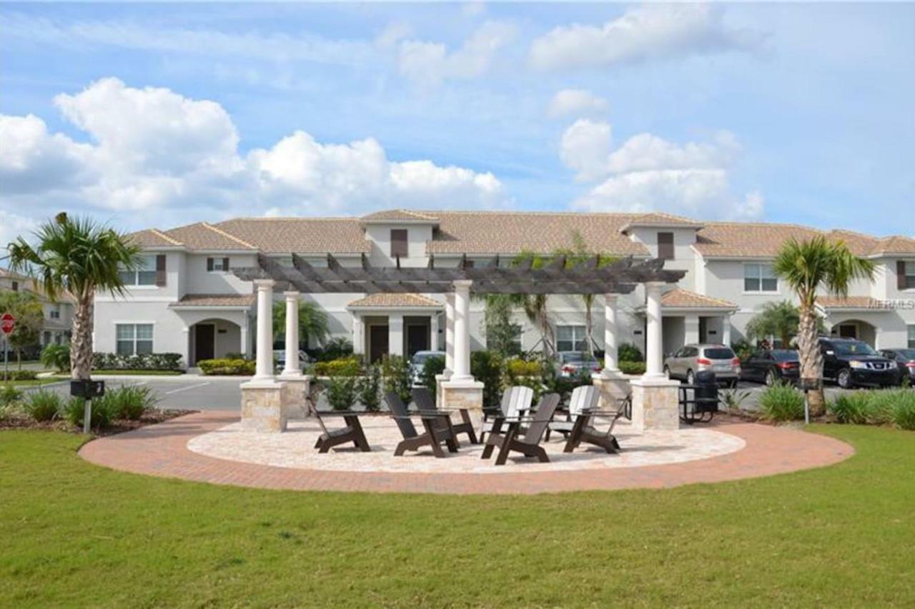 C - New 4 Bedroom Home - 5 Miles To Disney - Free Water Park - Private Pool Kissimmee Εξωτερικό φωτογραφία