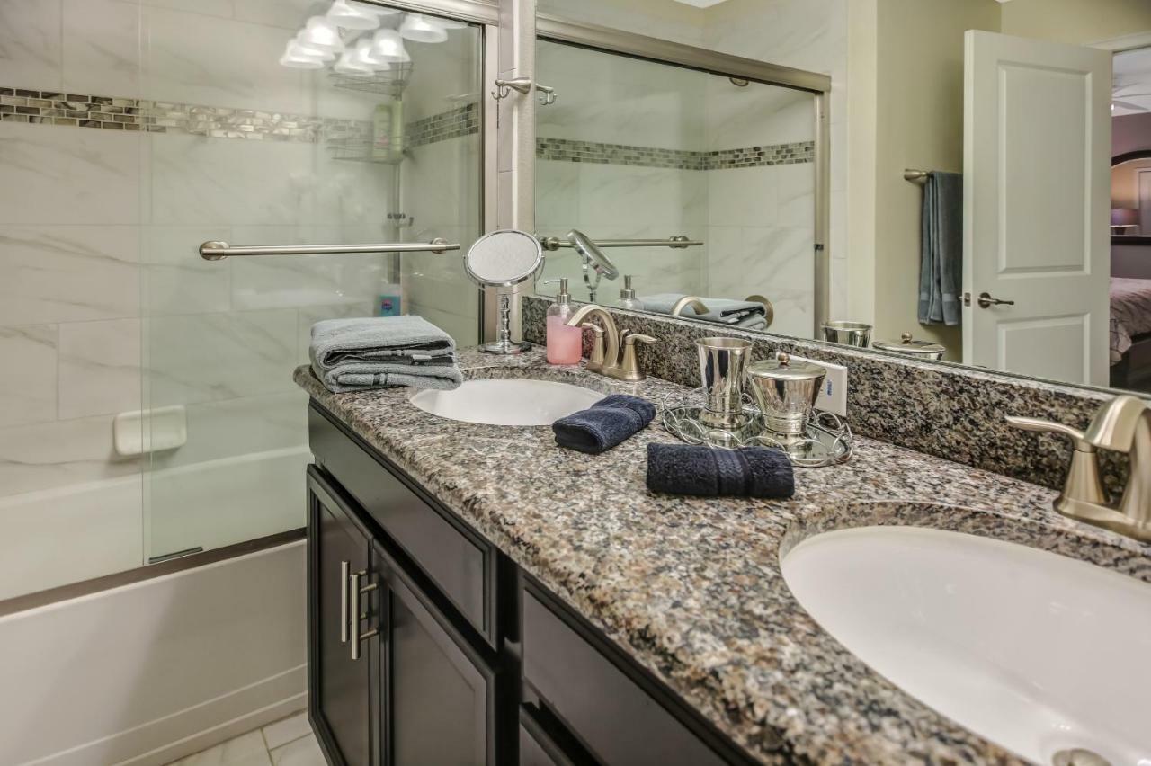 C - New 4 Bedroom Home - 5 Miles To Disney - Free Water Park - Private Pool Kissimmee Εξωτερικό φωτογραφία