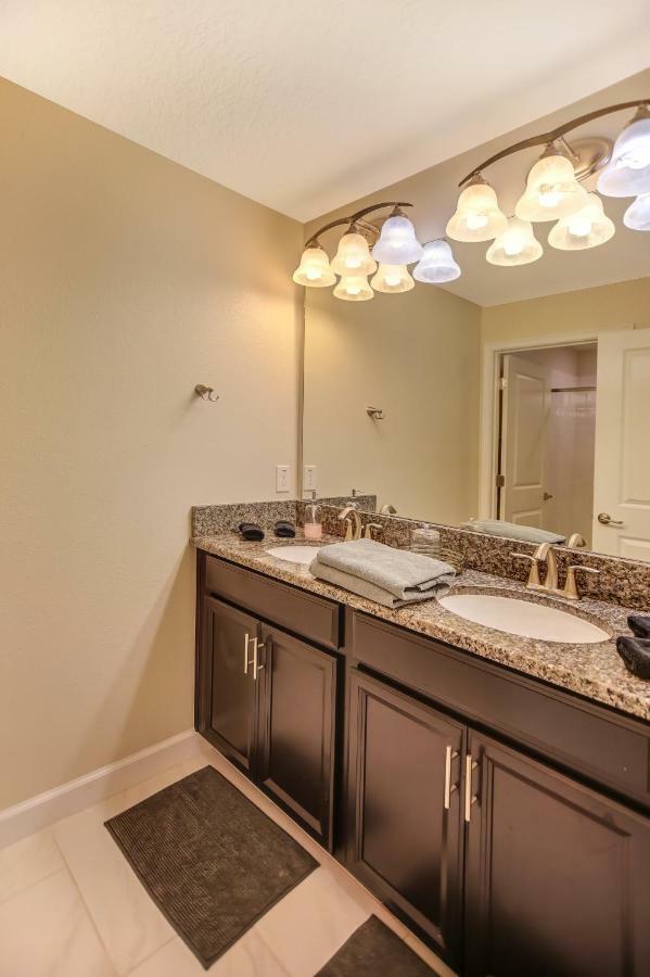 C - New 4 Bedroom Home - 5 Miles To Disney - Free Water Park - Private Pool Kissimmee Εξωτερικό φωτογραφία