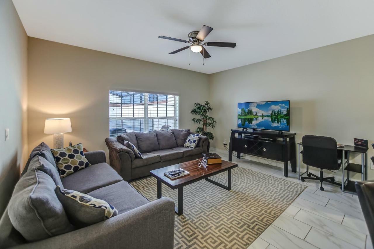C - New 4 Bedroom Home - 5 Miles To Disney - Free Water Park - Private Pool Kissimmee Εξωτερικό φωτογραφία