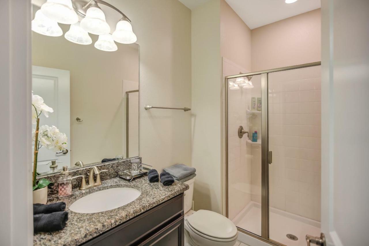 C - New 4 Bedroom Home - 5 Miles To Disney - Free Water Park - Private Pool Kissimmee Εξωτερικό φωτογραφία
